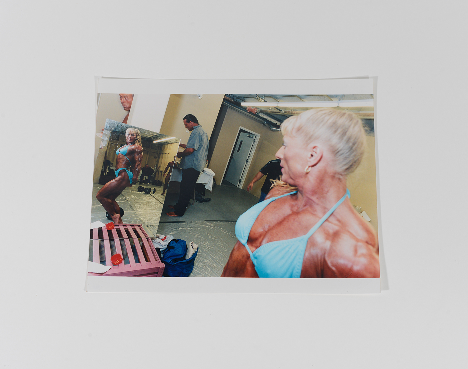 Female Champion Mirror_BodyBuilders_2001_366
