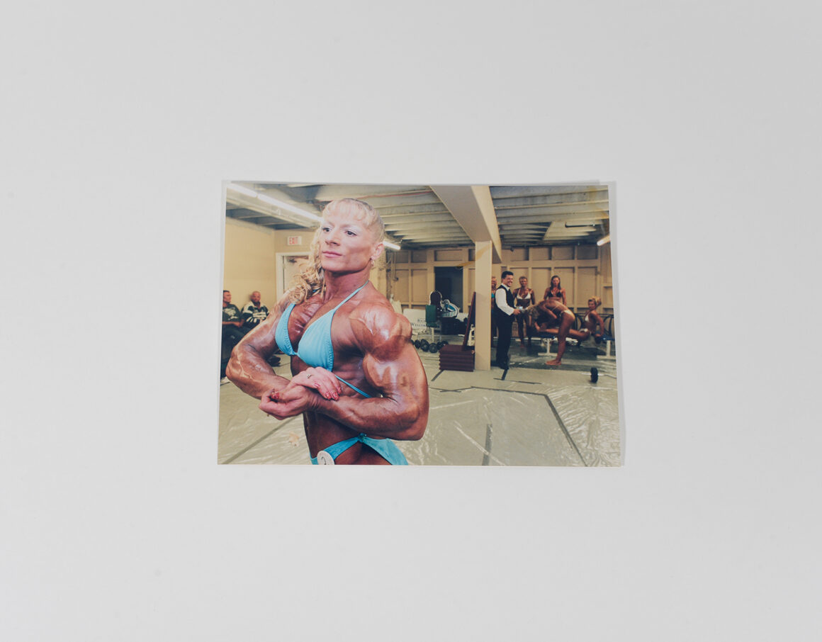 femalemusclechampion_bodybuilders29A_2001_372E
